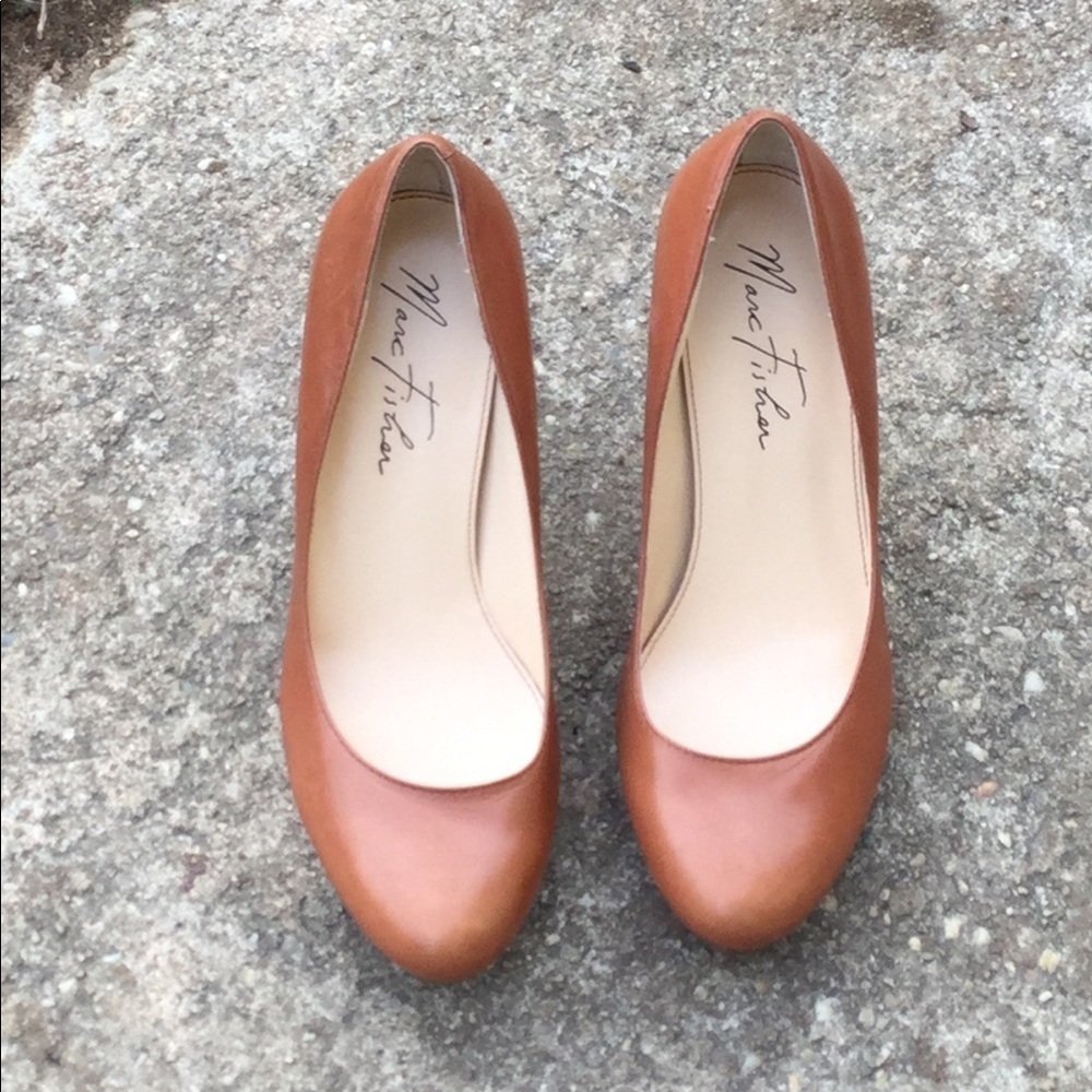 Marc Fisher Leather Shoes - Picture 2 of 5
